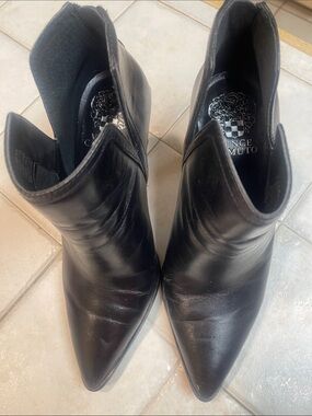 Vince Camuto Black Pointed Leather Ankle Booties